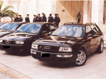  Super auta greckiej policji lat 90.